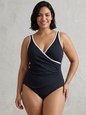 Jantzen‎ Black One-Piece Surplice Swimsuit with Cream Trim Size 16